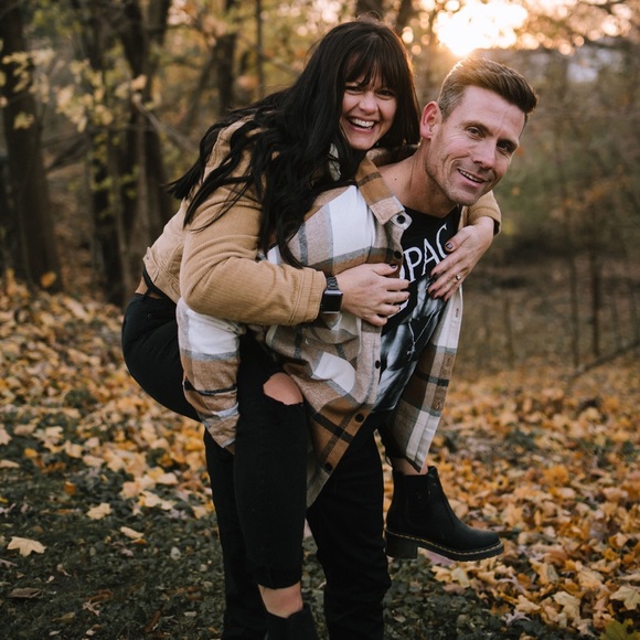 Meet your Posher, Steffani - Picture 2 of 2